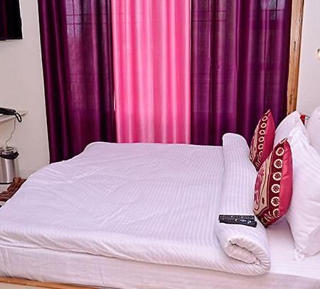 Ellays Dream Resort Kasauli Buitenkant foto